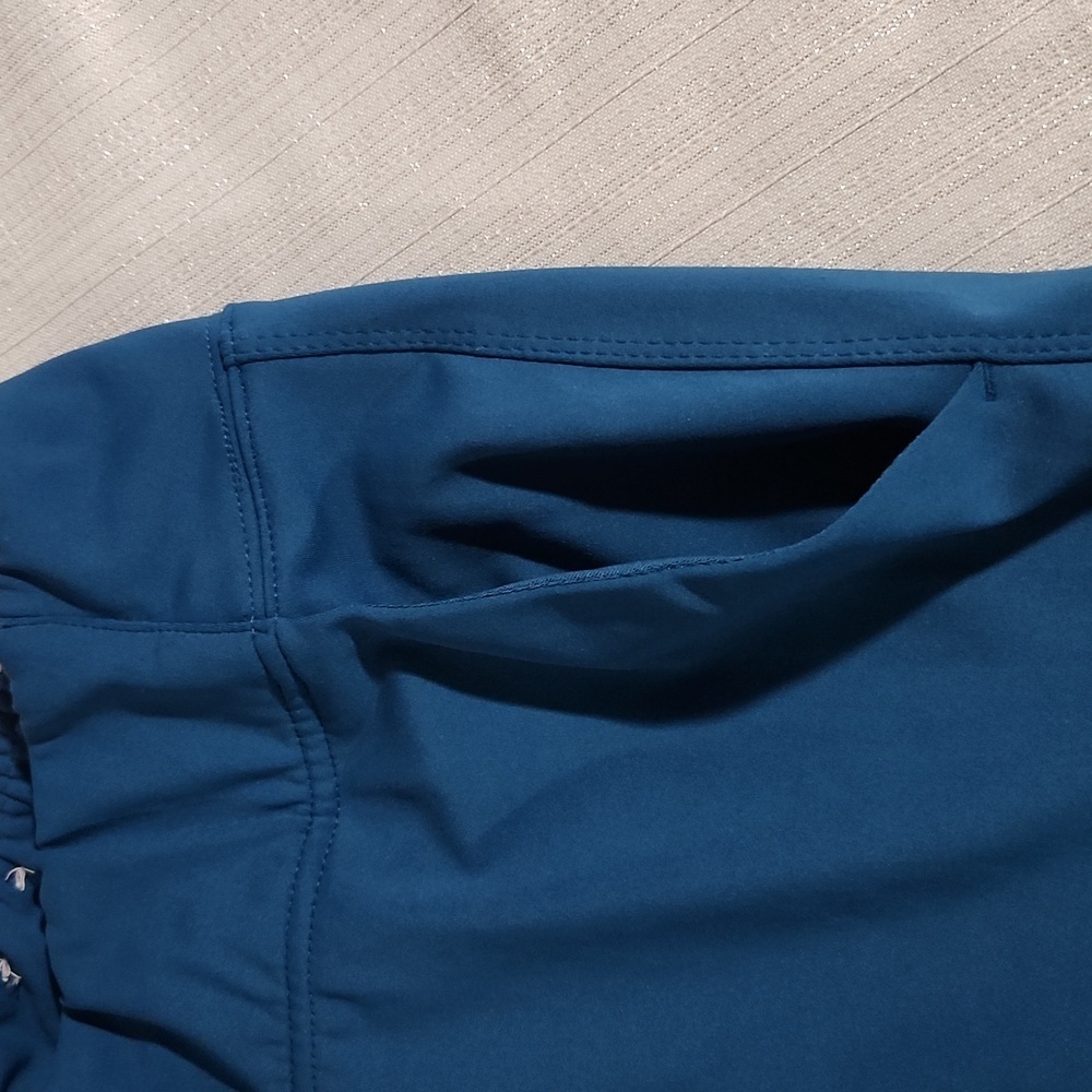 LIVI 22/24 BLUE CAPRI BY LANE BRYAN. - Picture 6 of 9